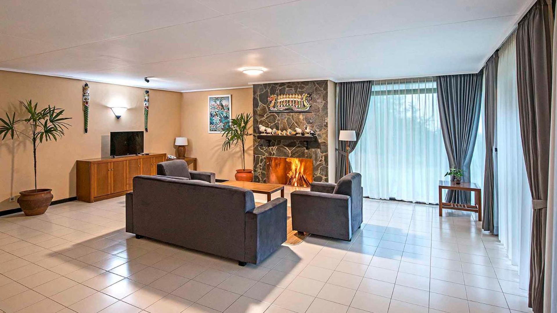 Grand Whiz Hotel Bromo Buitenkant foto